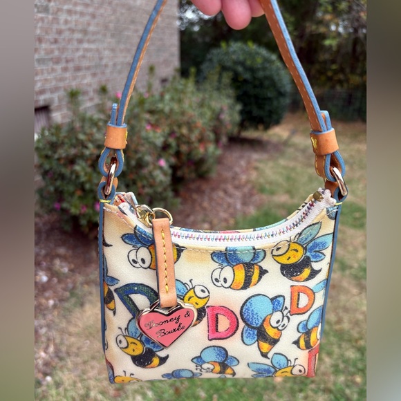 Dooney & Bourke Handbags - Dooney & Bourke Mini Bee Print Bag EUC